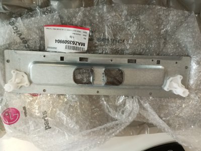 MAZ63509904 Bracket,Base